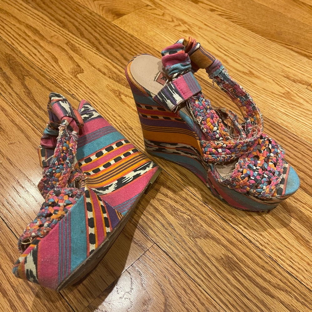 Colorful Betsey Johnson Woven Women's Wedge Sandals